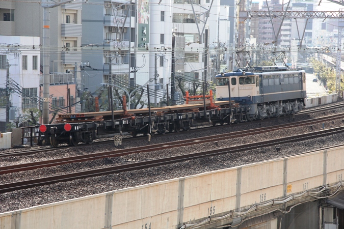 キハ261系1000番台が甲種輸送される